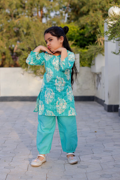 Twilight Drizzle Co-Ord – Blue Buti Charm