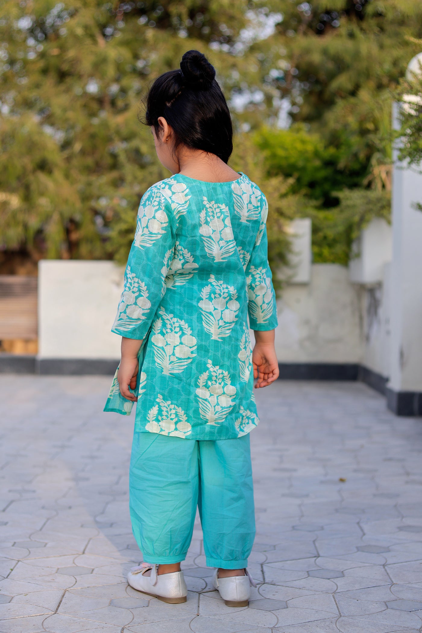 Twilight Drizzle Co-Ord – Blue Buti Charm