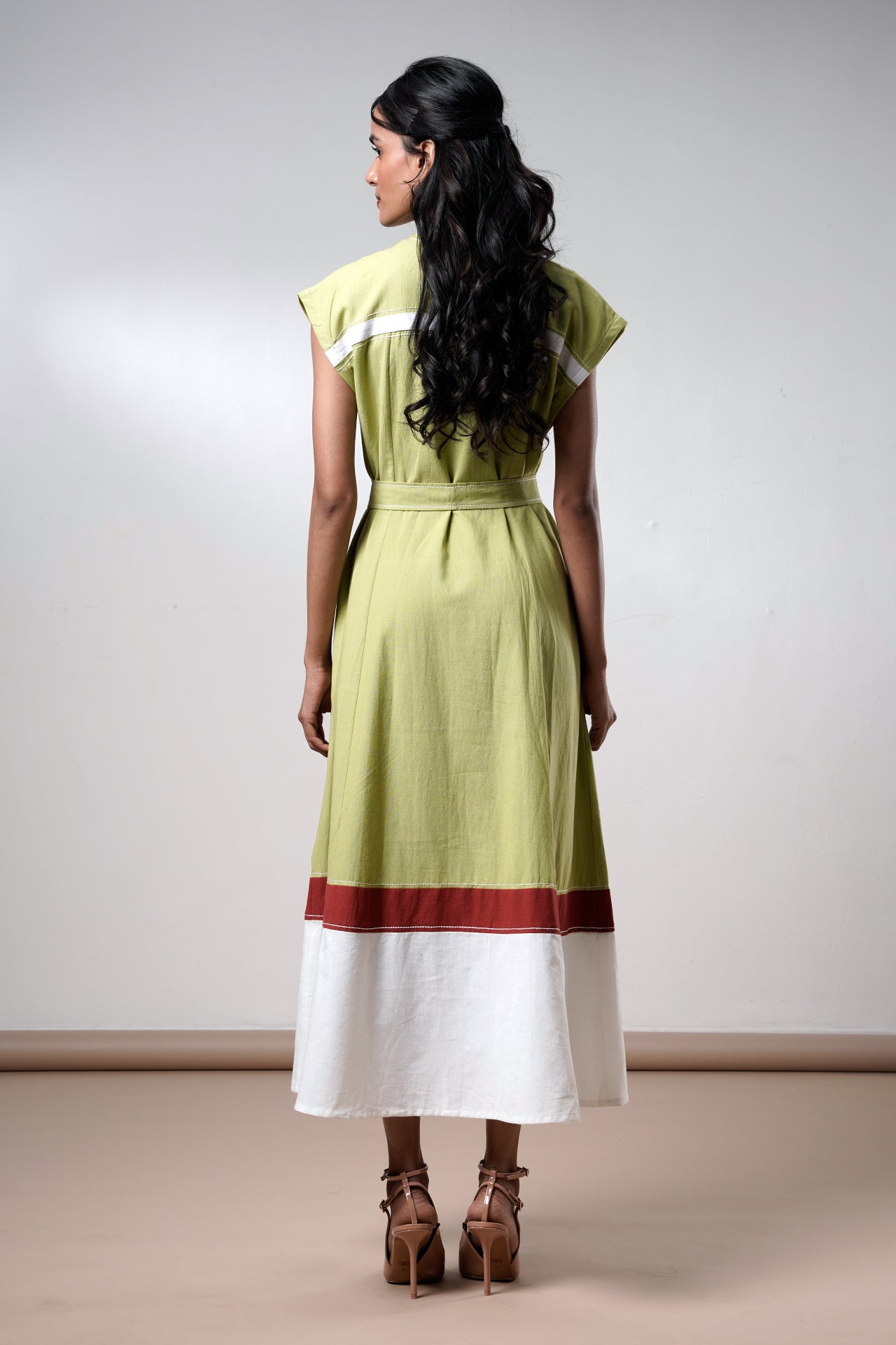 Rihana – Olive Flame Midi Dress