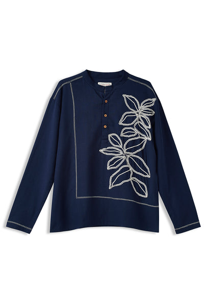 Shirt Bisa â€“ Indigoâ€™s Wildflower Burst